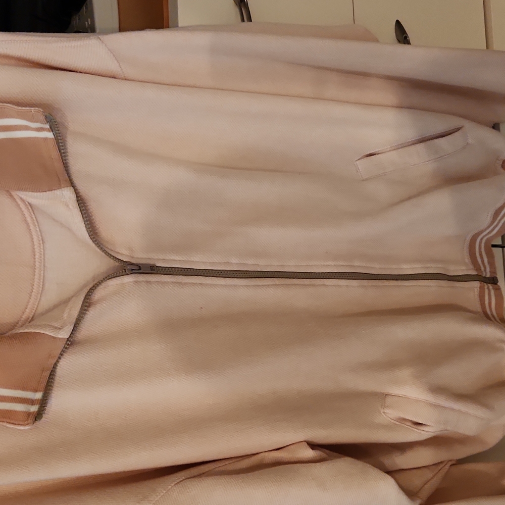 Men's jacket style top